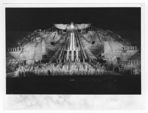 La Marcia trionfale dell'Aida in scena all'Arena di Verona nella stagione 1977