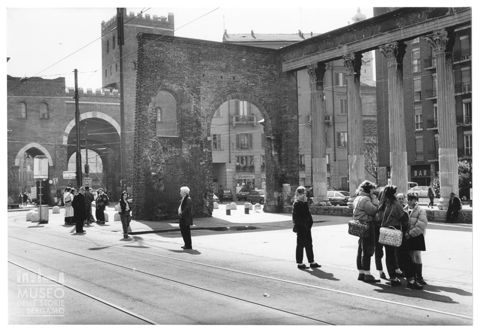 Scorcio di Porta Ticinese a Milano