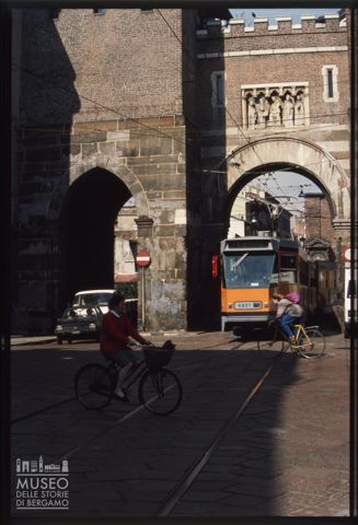 Scorcio di Porta Ticinese a Milano