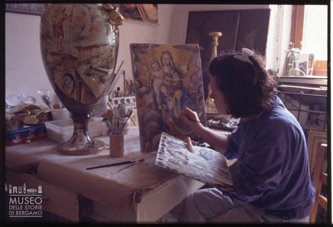 Restauro di un'opera ceramica ad Urbania