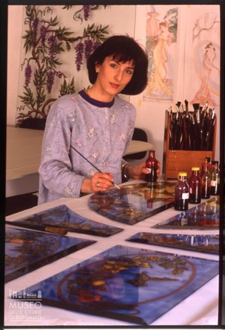 Laboratorio di pittura su vetro a Cesenatico