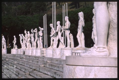 Statue nello Stadio dei Marmi a Roma