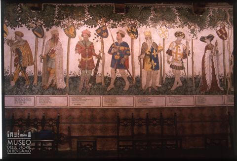 Particolare degli affreschi nel Salone baronale del Castello della Manta