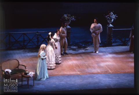Una scena dell'Evgenij Onegin al Teatro dell'Opera di Roma
