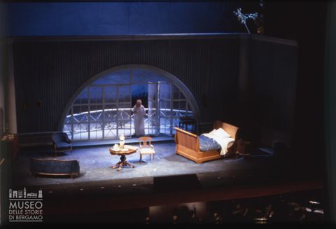 Una scena dell'Evgenij Onegin al Teatro dell'Opera di Roma