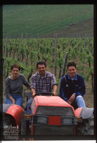 Vignaioli dell'azienda agricola San Lorenzo in Scanno a Longiano