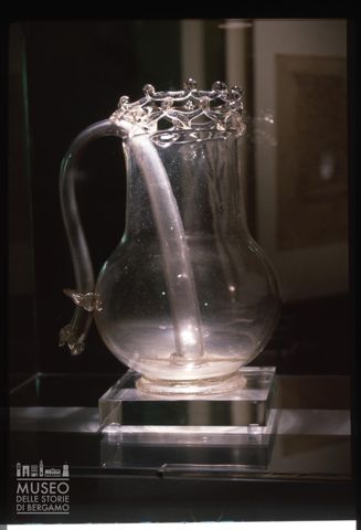 Una caraffa cinquecentesca nel Museo del Vino a Torgiano