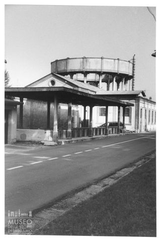 Il gasometro nel Villaggio Operaio di Crespi d'Adda