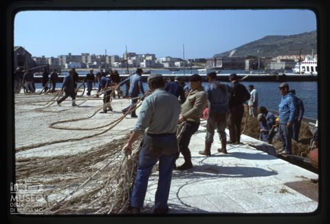 La preparazione dell'attrezzatura per la mattanza dei tonni nella Tonnara Florio di Favignana