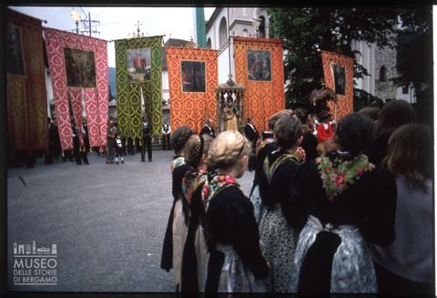 Processione del Corpus Domini a Sarentino