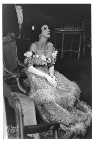 Ritratto di Anna Moffo durante la rappresentazione de 