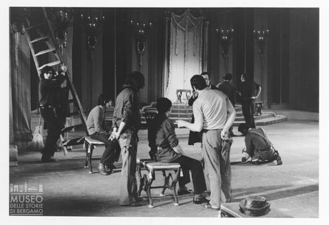 L'allestimento della scenografia de 