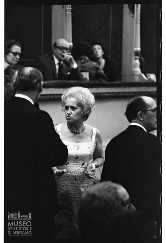 Spettatori nella sala del Teatro alla Scala di Milano