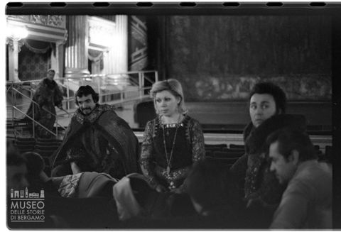Una pausa dalle prove del 