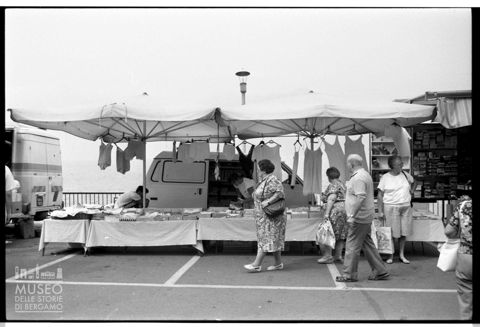 Il mercato di Luino