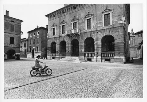 La piazza Ducale di Sabbioneta