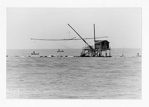 Pesca alla foce dell'Arno a Marina di Pisa