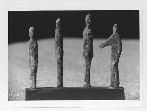 Bronzetti etruschi presso il Museo Archeologico di Firenze