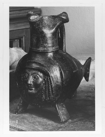 Bucchero etrusco presso il Museo Archeologico di Firenze