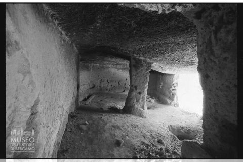 Una tomba della necropoli di Sovana