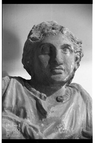 Scultura presso il Museo Mario Guarnacci di Volterra