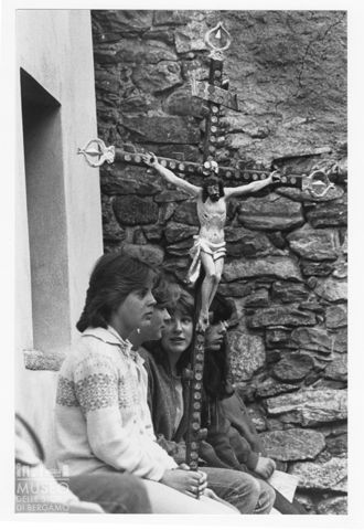 Durante la processione del Gannariente in Val Bavona