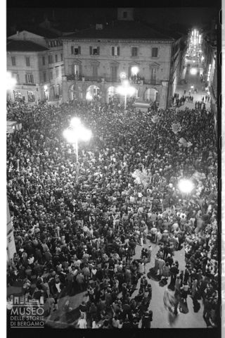Folla alla fiera di San Settimio a Jesi