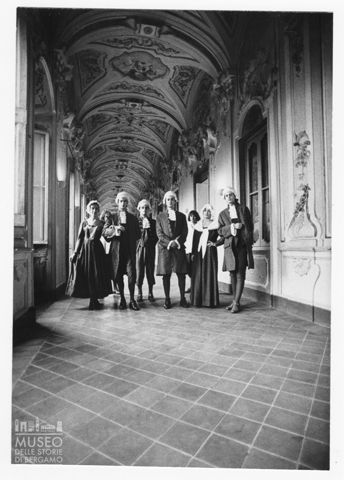 Comparse nella galleria di Palazzo Pianetti-Tesei a Jesi