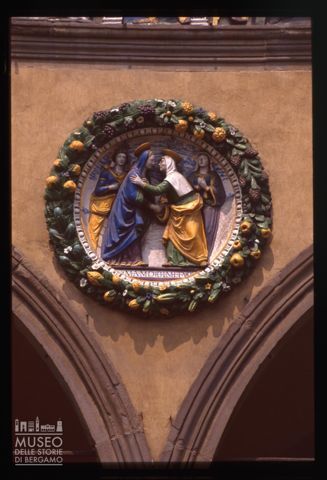 Dettaglio del porticato dell'ex Ospedale del Ceppo a Pistoia