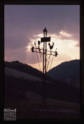 Girandola segnavento a Col di Corte