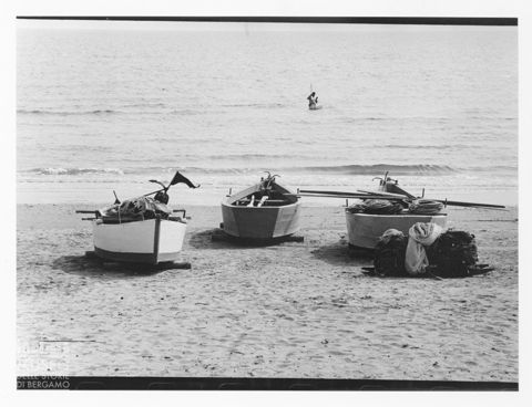 Batane sulla spiaggia di Senigallia