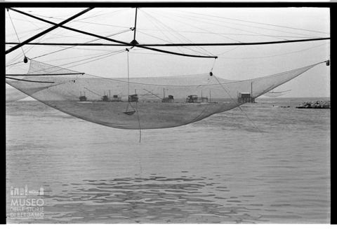 Pesca alla foce dell'Arno a Marina di Pisa