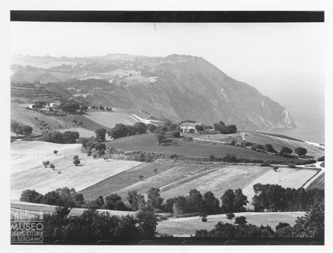 Campi coltivati sul Monte Conero