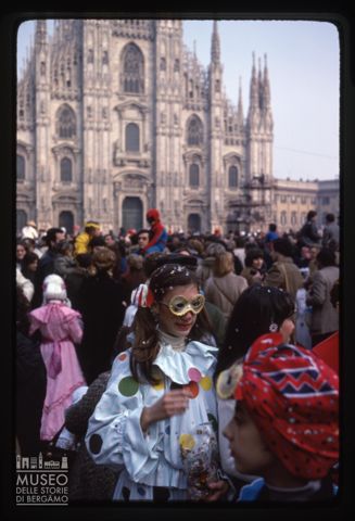 Carnevale in piazza del Duomo a Milano
