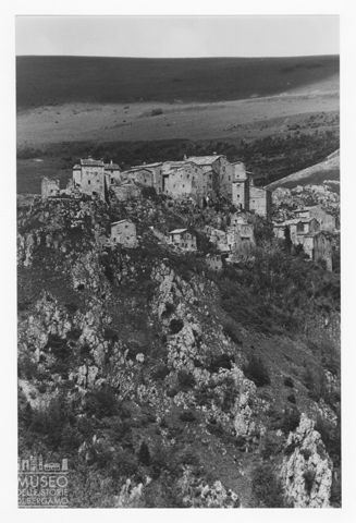 L'antico borgo di Elcito nei dintorni di San Severino Marche