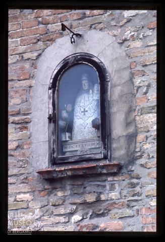 Edicola votiva presso Urbino