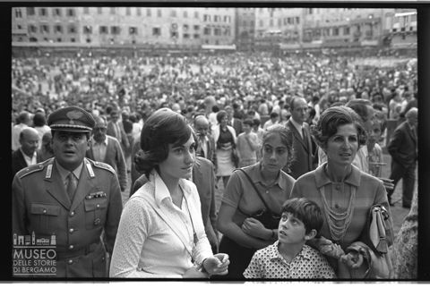 Spettatori al Palio di Siena