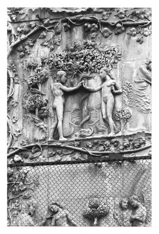 Decorazione scultorea sulla facciata del Duomo di Orvieto
