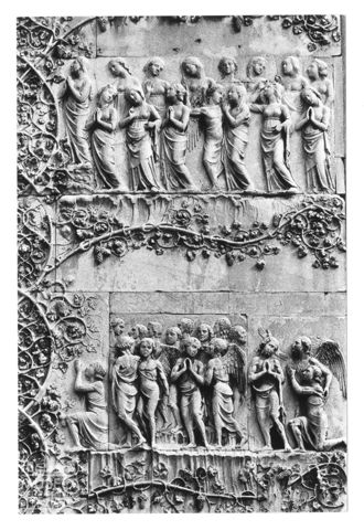 Decorazione scultorea sulla facciata del Duomo di Orvieto