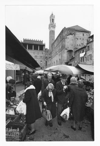 Mercato a Siena