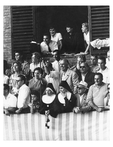 Spettatori al Palio di Siena