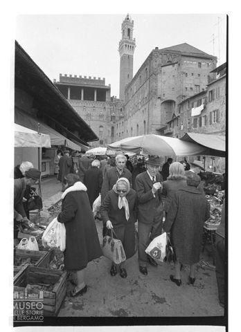 Mercato a Siena