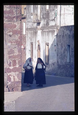 Scena di vita quotidiana a Busachi