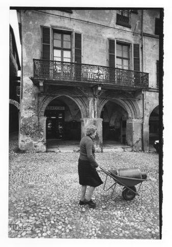 Scena di vita quotidiana ad Avigliana