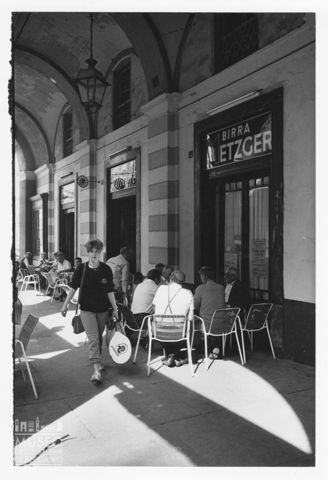 Scena di vita quotidiana a Saluzzo