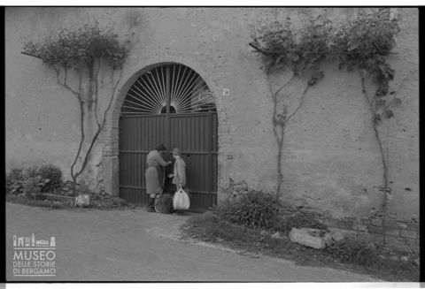 Scena di vita quotidiana a Frossasco