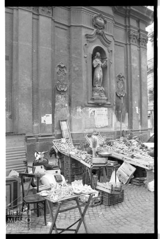 Venditori ambulanti a Napoli