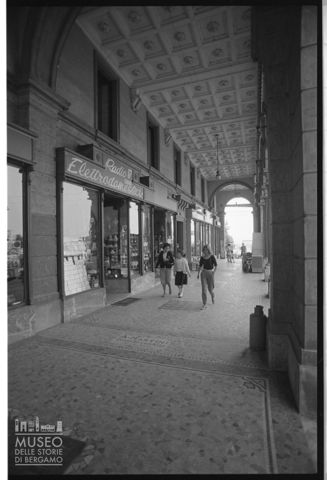 Portici a Fossano