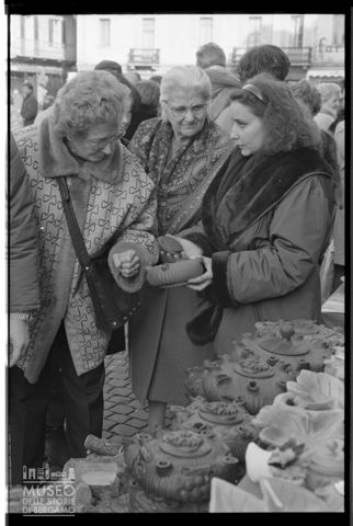 Donne alla Fiera di Sant'Orso ad Aosta