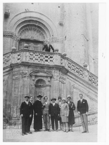 Ritratto di gruppo di alcuni partecipanti al congresso FUCI di Cagliari nel settembre 1932